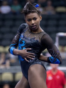 nia dennis